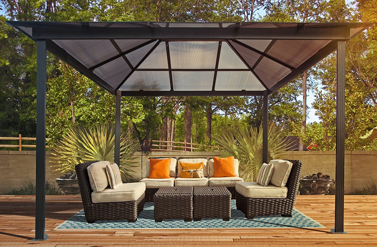 Garden gazebo structure